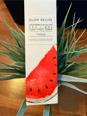 BNIB.🌺 Glow Recipe Watermelon Glow PHA + BHA Pore-Tight Toner.  150ML. 5 Fl OZ